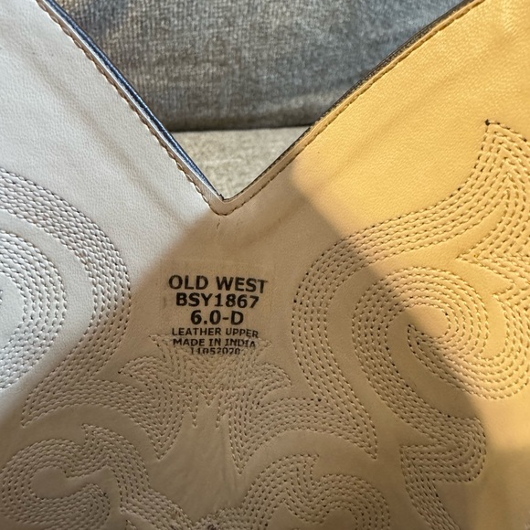 Old West BoysSix Row Stitch Western Orange and Rich Brown Cowboy Boots Size 6.0D - Picture 7 of 9